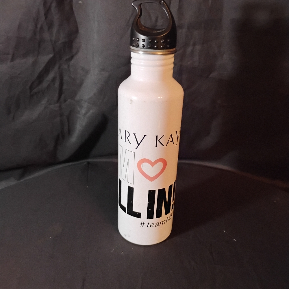 Mary Kay Tin I'm all in Water Bottle